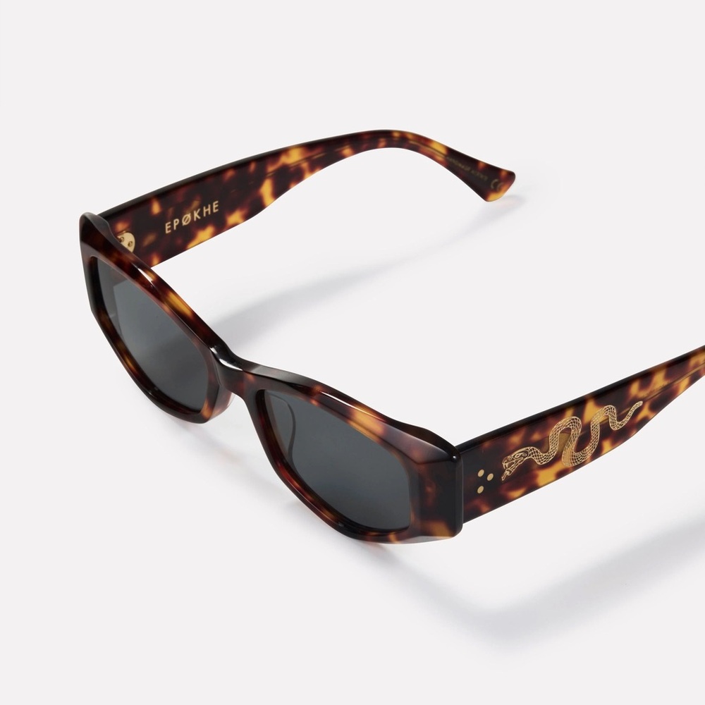 Epokhe Guilty frame, Tortoise
